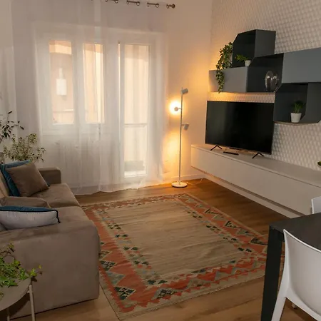 Casa Caterina Holiday House - Bright Modern Apartment Near Trastevere-3
